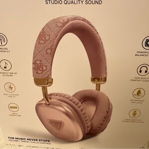 GUESS 5.3 Wireless On-Ear Headset metal logo pink Bluetooth Waterproof …
